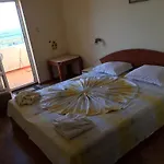 Hetodon 3* Σωζόπολη